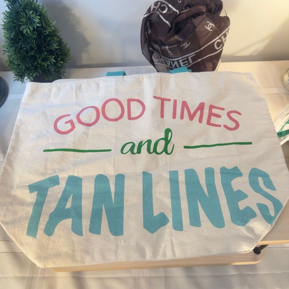 Canvas Beach, Tote Bag